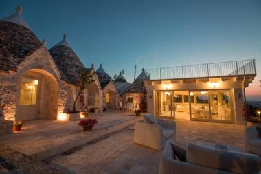 Trulli&Dimore - Trulli di Bouganville