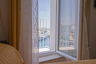 Art Apartment sea View