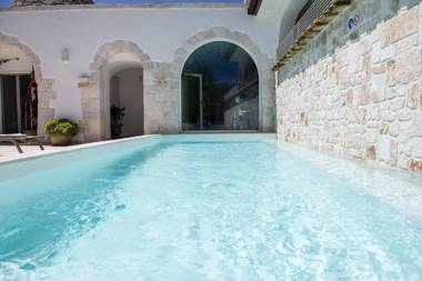Trulli Pietraviva with Pool