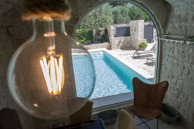 Trulli Pietraviva with Pool