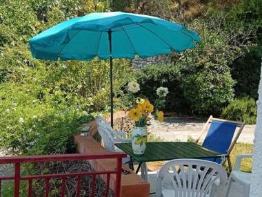 Holiday Home in Manoglia with Fireplace Garden Heating