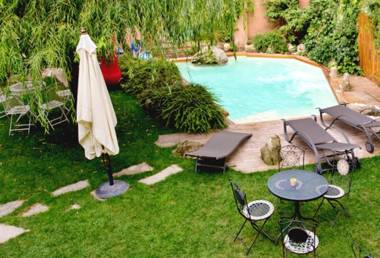 Studio with shared pool enclosed garden and wifi at Piazza