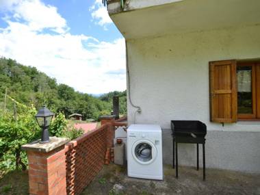 Welcoming Holiday Home in Molazzana with Private Pool