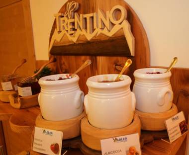 Adler Family and Wellness ApartHotel