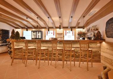 Post Hotel Ristorante Tyrol