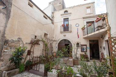 SI-Moutique Le Case degli Avi barocche