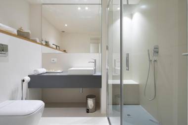 Emilia Suite Express