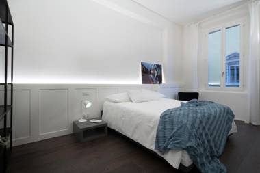 Emilia Suite Express