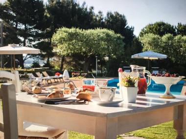 Casa Tentoni - Guest House