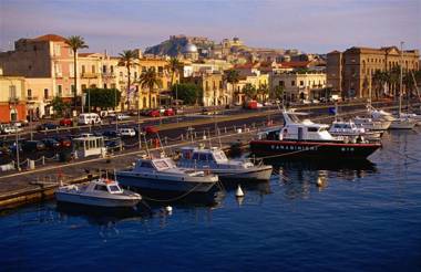 MILAZZO PORT rooms