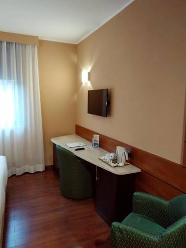 Hotel Mirage Sure Hotel Collection by Best Western