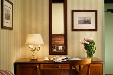 UNAWAY Hotel & Residence Contessa Jolanda Milano