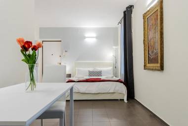 Milan Retreats Navigli