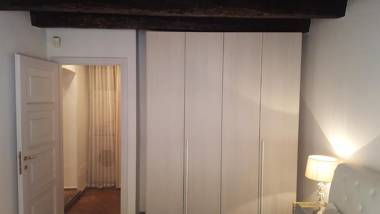 Mila Apartments Magenta