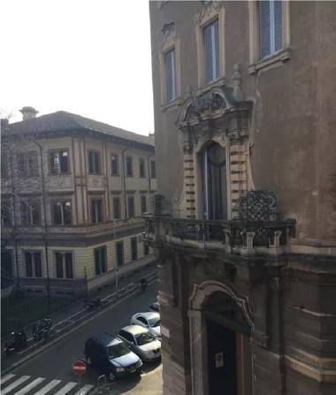 Sant Ambrogio Lovely Flat