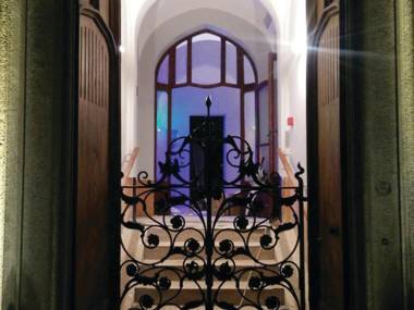 Babila Hostel & Bistrot