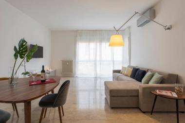 Mila Apartments Via Savona