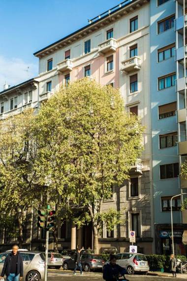 Adelaide Central Apartment