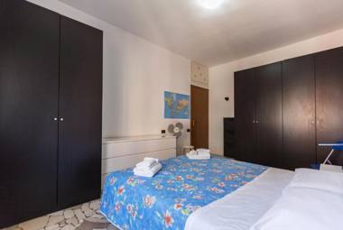 Linate Airport Apartment