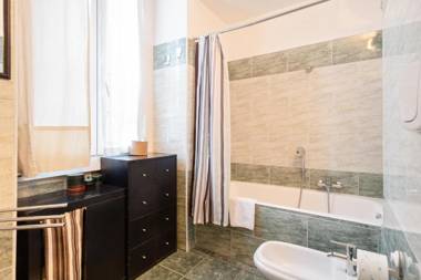 Cosy Nest Isola District Heart