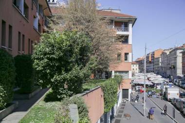 Wonderful Brera flat