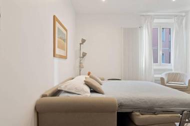 Amazing studio with botanic touch in the Center