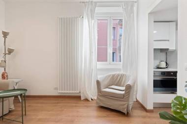 Amazing studio with botanic touch in the Center