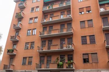 Milano Apartments Solari