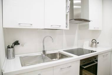 Amazing new & fully furnished studio in Duomo