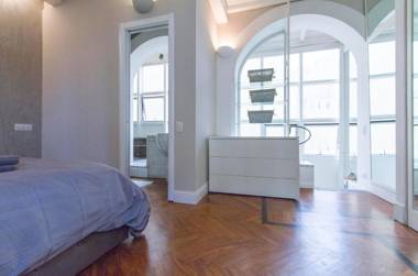 Elegante e completamente arredato apt in Duomo