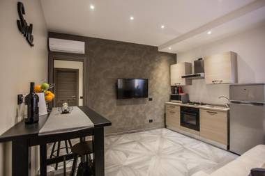 Castle Apartment near Duomo