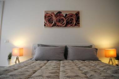 Bnbook- Milano/Famagosta Flat