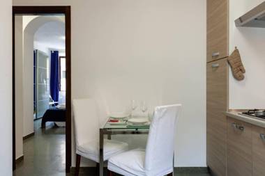 Ferrari - AC -Wifi - Flexyrent Apartment