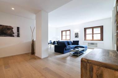 Contempora Apartments - Turati 4 Bedrooms Apartment