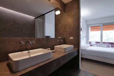 Contempora Apartments - Turati 4 Bedrooms Apartment