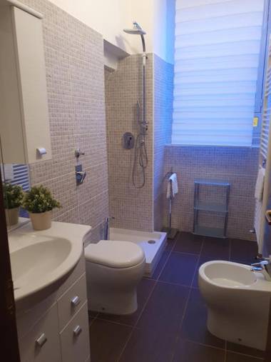 Arco della pace - Quiet junior Suite with Free secure Parking Garage- con parcheggio in garage custodito incluso - subway green line -metro' linea verde Moscova