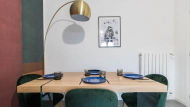 MODERN APARTMENT with BALCONY