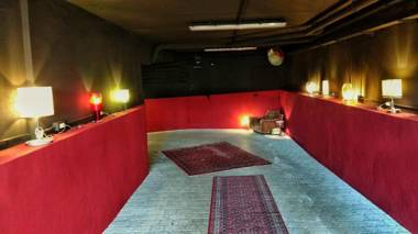 Merangardenvilla adults only