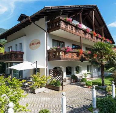 Hotel Garni Sirmian