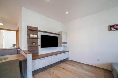 City-Apartment Flora