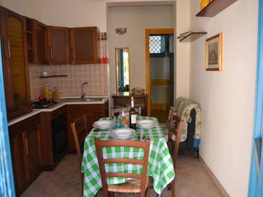 Villa with shady garden and air conditioning in Torre dellOrso