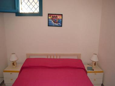 Villa with shady garden and air conditioning in Torre dellOrso