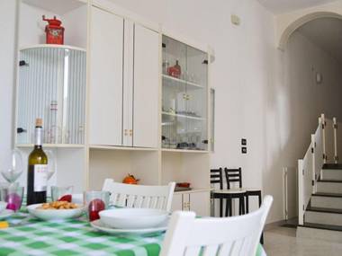 Three bedroom holiday home very close to the beach in San Foca