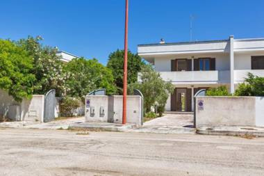 Villette Milos by BarbarHouse