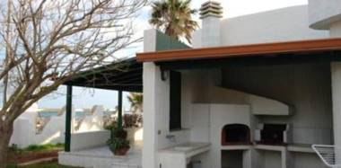 3 bedrooms house with furnished terrace at Mazara del Vallo 4 km away from the beach