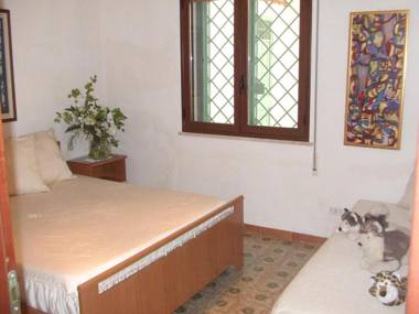3 bedrooms appartement at Mazara del Vallo 100 m away from the beach with enclosed garden and wifi