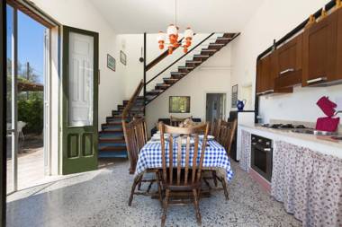 Villa dei Primi by BarbarHouse