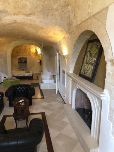 Alla dimora di Chiara Suite and Rooms