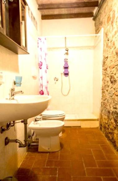 2 bedrooms appartement with shared pool and wifi at Massa Marittima