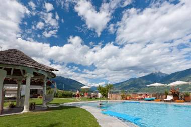 Hotel & Appartement Valtnaungut